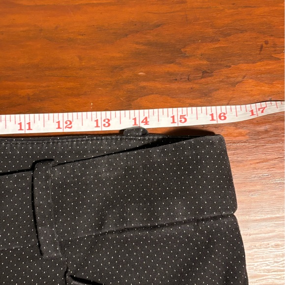 Loft black polka dotted slim ankle pant size 6 - Picture 5 of 8